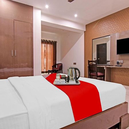 Hotel 19 West New Delhi Bagian luar foto